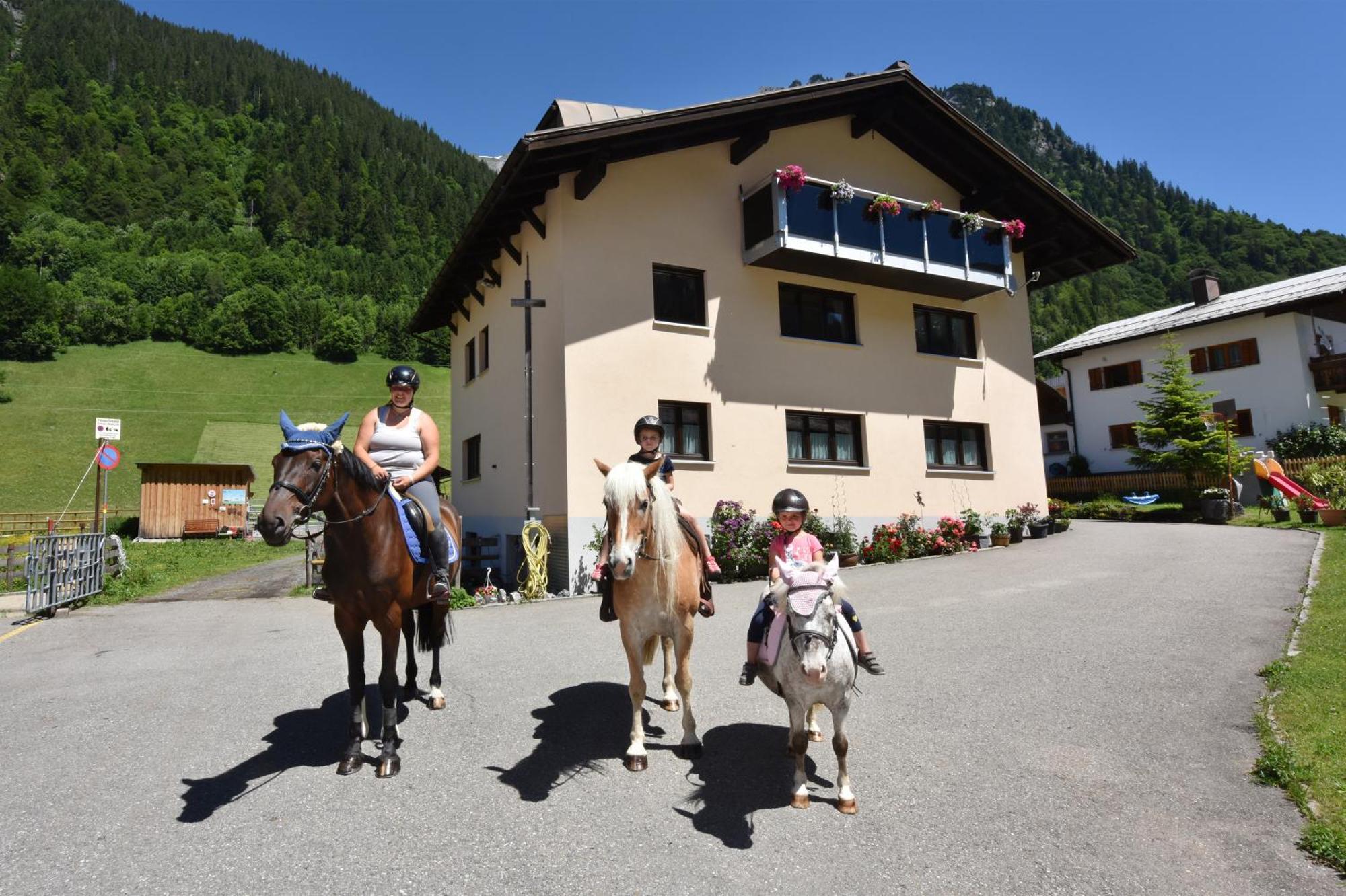 Landhaus Juritsch Klosterle am Arlberg Kültér fotó